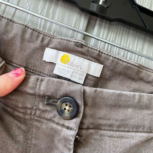 Boden Green Cropped Stretch Cargo Pants Sz 6 Ankle Length Patch Pockets - Picture 4 of 7